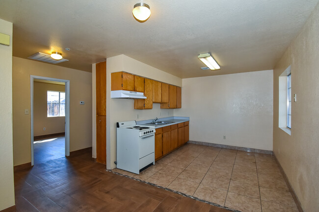 255 E 23rd St in Yuma, AZ - Building Photo - Building Photo