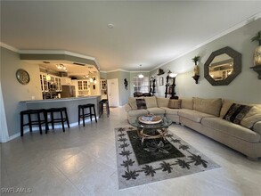8125 Celeste Dr in Naples, FL - Building Photo - Building Photo