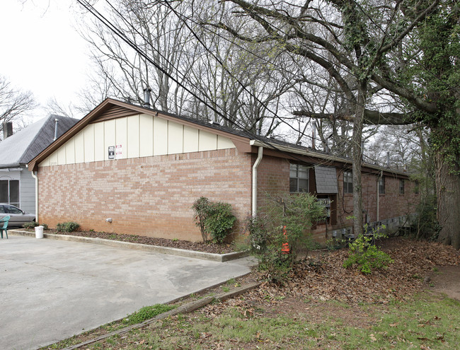 2959 Park St in Atlanta, GA - Foto de edificio - Building Photo