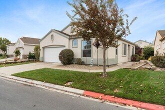 715 Cherry Hills Ln in Rio Vista, CA - Building Photo - Building Photo