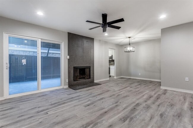 property at 5142 Amesbury Dr