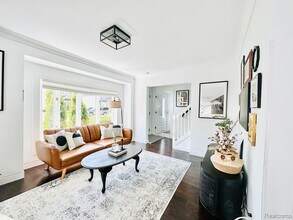 16244 Kirkshire Ave in Beverly Hills, MI - Building Photo - Building Photo