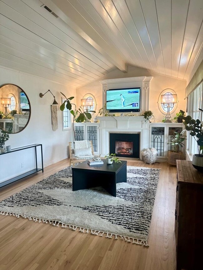 456 King St in Redwood City, CA - Building Photo - Building Photo