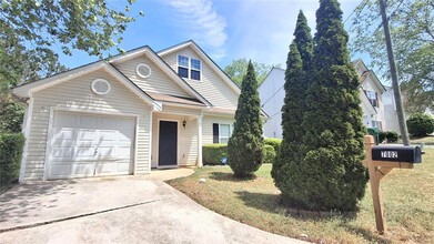 7002 Setters Way in Stonecrest, GA - Building Photo - Building Photo
