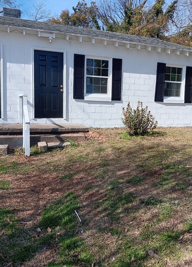 375 Jennings Ct SE in Orangeburg, SC - Building Photo - Building Photo