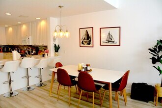 140 Soriano Dr in Jupiter, FL - Building Photo - Building Photo