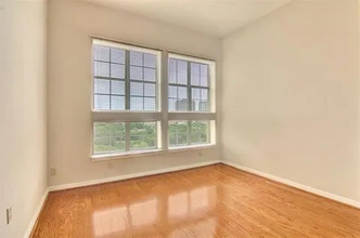 3225 Turtle Creek Blvd, Unit 1002 in Dallas, TX - Building Photo - Building Photo