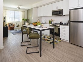 Halogen in Phoenix, AZ - Building Photo