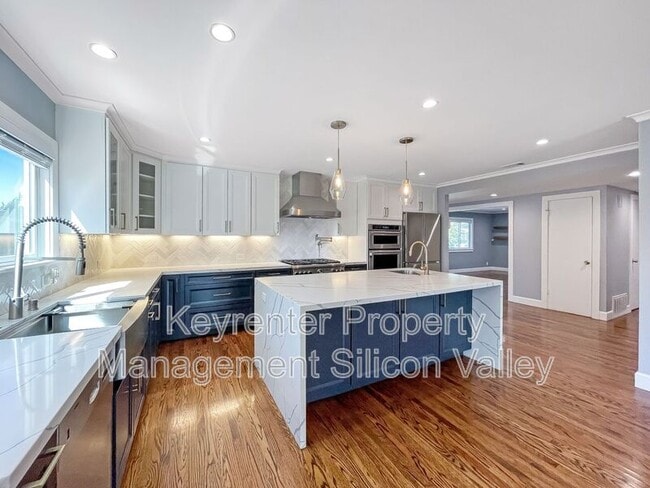 1214 Park Heights Dr