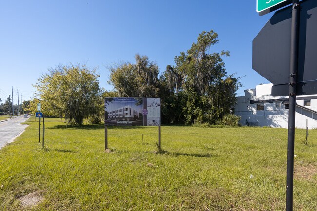 ONE FORT KING in Ocala, FL - Foto de edificio - Building Photo