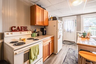 8 Celtic Street in Concord, NH - Building Photo - Building Photo