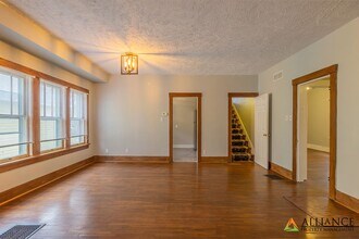 1621 Leavenworth St, Unit 01 in Manhattan, KS - Building Photo - Building Photo
