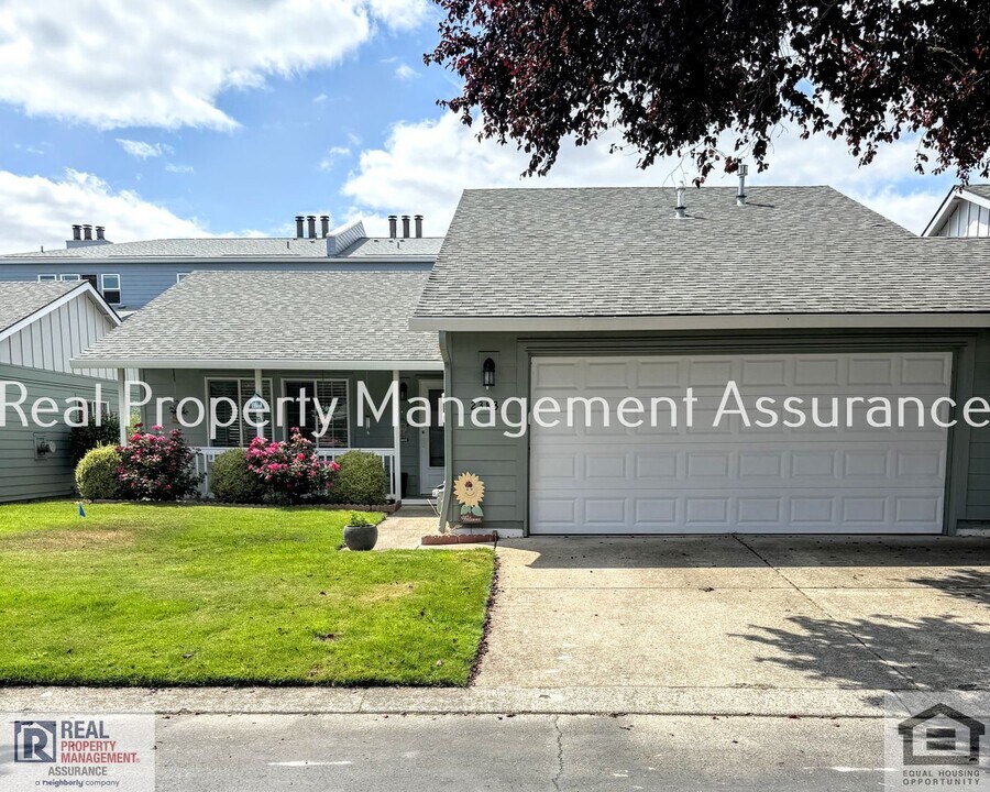 2383 SE 61st Ln in Hillsboro, OR - Foto de edificio