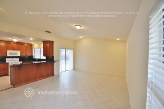 1010 Dishman Loop in Oviedo, FL - Building Photo - Building Photo