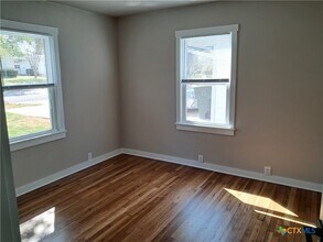 1706 S 41st St in Temple, TX - Building Photo - Building Photo