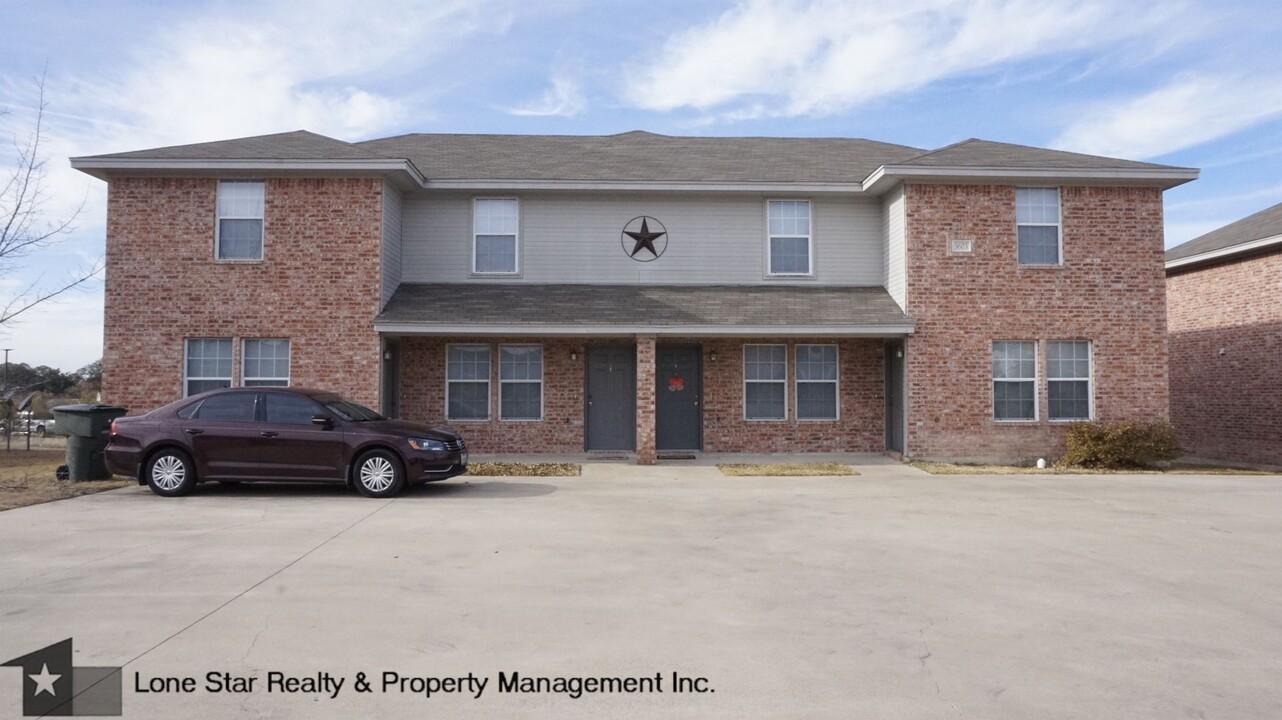 3603 Malibu Ln in Killeen, TX - Building Photo