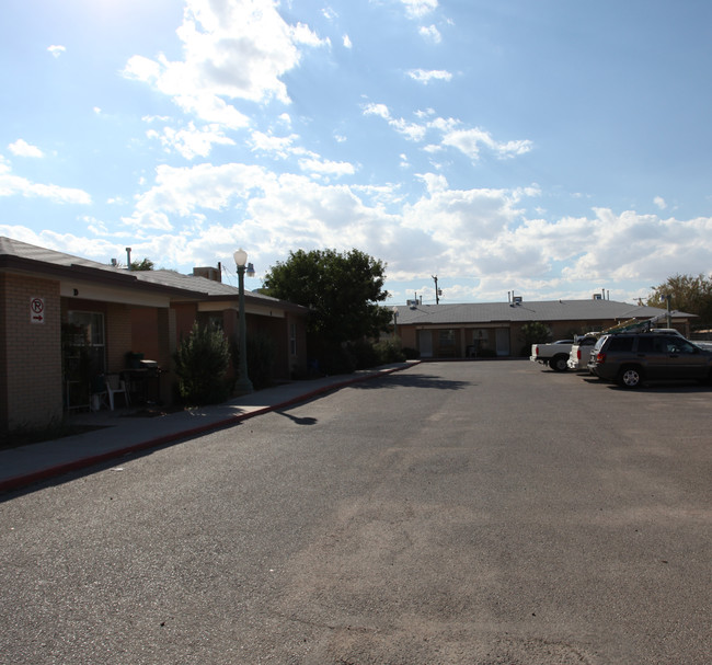 157 N Glenwood St in El Paso, TX - Building Photo - Building Photo