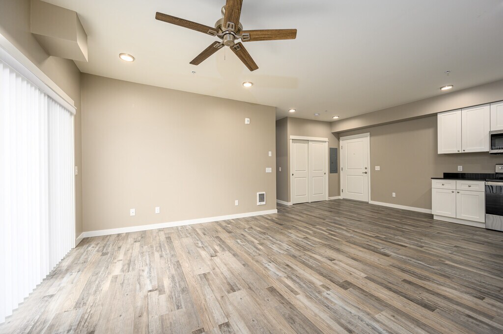 Elwood Edge Apartments in Bellingham, WA