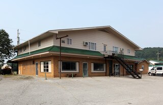 518 E Main St in Grayson, KY - Building Photo