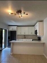 308 3rd Ln in Palm Beach Gardens, FL - Building Photo - Building Photo