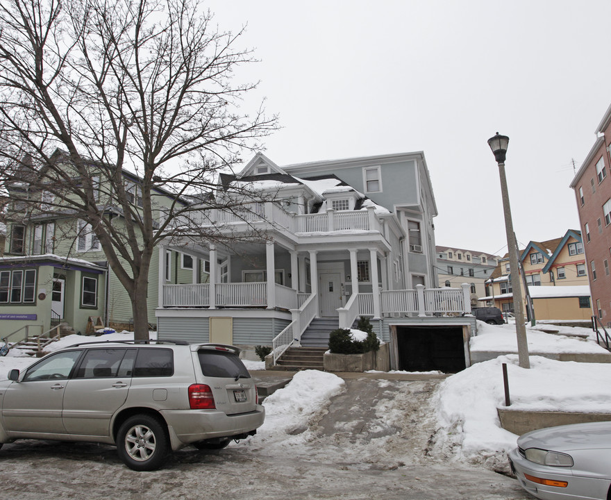 621 Frances St in Madison, WI - Foto de edificio