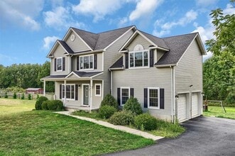 39 Paradise Valley Ln in Goshen, NY - Foto de edificio - Building Photo
