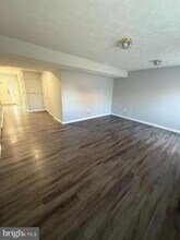 8362 Millwood Dr in West Springfield, VA - Building Photo - Building Photo