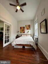 1324 Pine St, Unit 2F in Philadelphia, PA - Foto de edificio - Building Photo