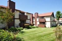 Quail Ridge Apartments photo'