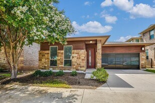 508 Baylee Love Ln E in Austin, TX - Building Photo