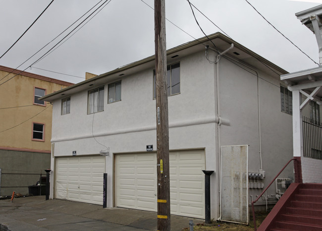 2523-2533 Mason St in Oakland, CA - Building Photo - Building Photo