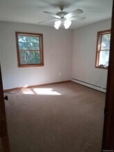 15 Ugo Dr in Newburgh, NY - Building Photo - Building Photo