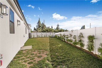 13465 Bradley Ave in Los Angeles, CA - Building Photo - Building Photo