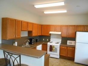 Maple Lawn Apartments in Fitchburg, WI - Foto de edificio - Building Photo