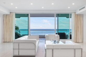 2494 S Ocean Blvd in Boca Raton, FL - Building Photo - Building Photo