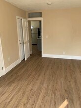 51 Beacon St, Unit 2 in Somerville, MA - Building Photo - Building Photo