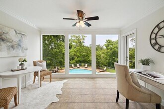 6595 Bayou Glen Rd in Houston, TX - Building Photo - Building Photo