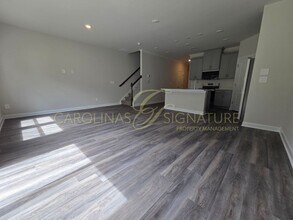 4163 Smt Wds Dr in Charlotte, NC - Building Photo - Building Photo