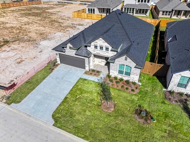 9721 Roaring River Fls Ln