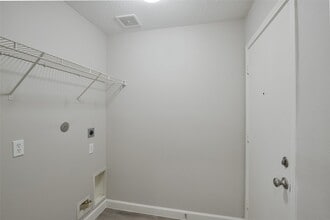 13027 Lark Point Ct in Houston, TX - Building Photo - Building Photo