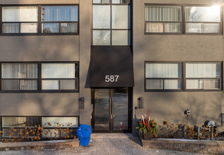 587 Avenue Rd in Toronto, ON - Building Photo - Building Photo