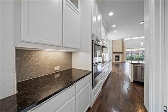 2501 Navarro Trail in Euless, TX - Building Photo - Building Photo