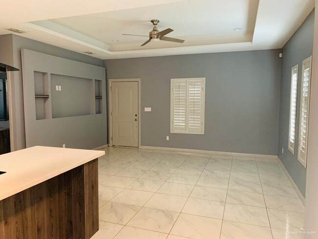 1716 W Garrison Dr-Unit -1 in Pharr, TX - Building Photo - Building Photo