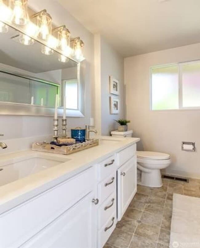 property at 30240 7th Ave S