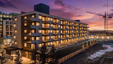 The Mondrian in Calgary, AB - Building Photo - Building Photo