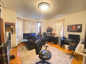 1582 Tremont St in Boston, MA - Building Photo - Building Photo