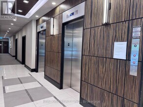 349-1349 Rathburn Rd W in Mississauga, ON - Building Photo - Building Photo