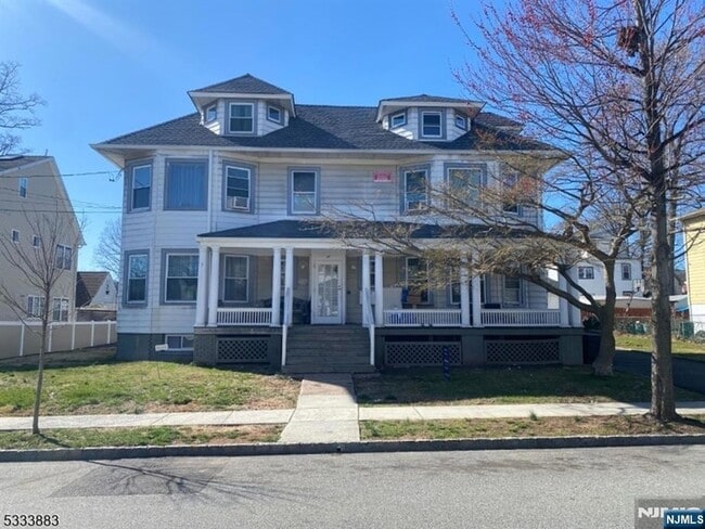 property at 29 High St