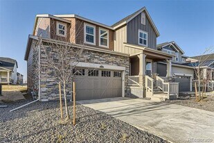 24756 E Evans Dr in Aurora, CO - Building Photo