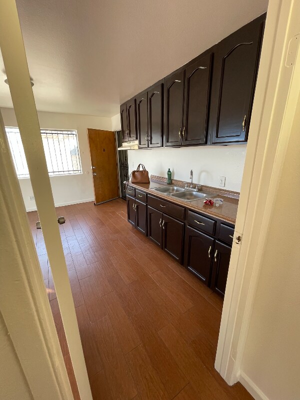 616 Hendricks Ave in East Los Angeles, CA - Building Photo - Building Photo